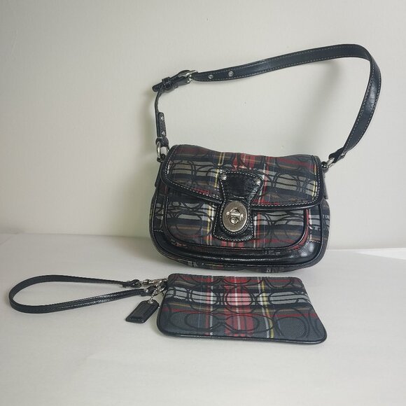 Coach Taran Plaid Signature Demi small shoulder bag + wristlet. - Picture 1 of 5